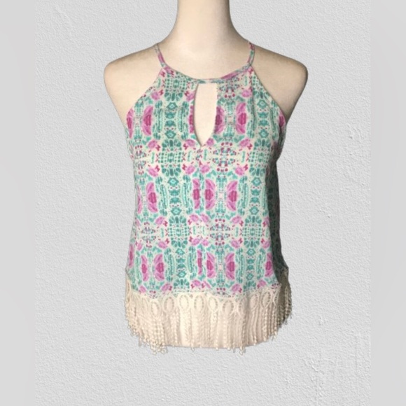 NEW Everly Lace Pom-Pom Fringe Sleeveless Tank Top Size Small - Picture 1 of 6